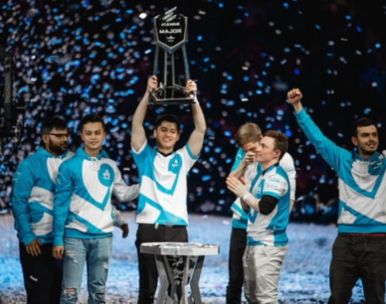 华为游戏中心联手洛克王国开启魔法冒险之旅